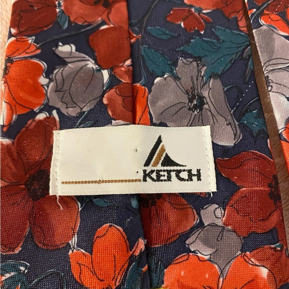 Floral Men's Tie - Red, Gray, and Blue - Picture 5 of 8